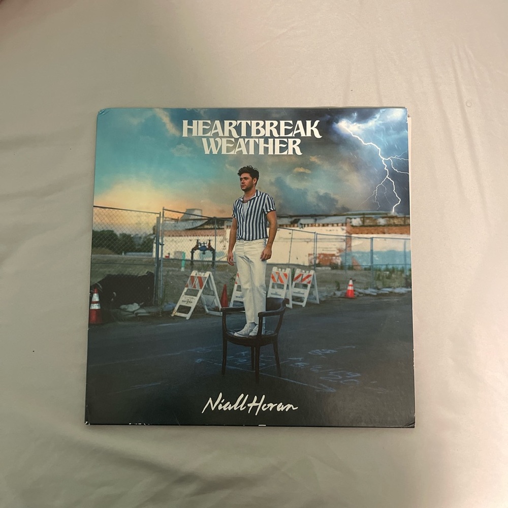 Niall horan heartbreak weather vinyl record